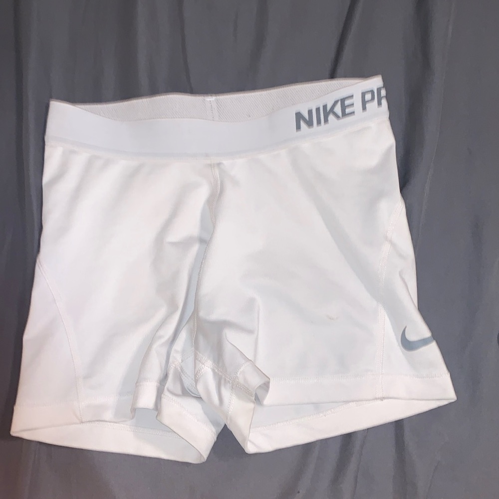 Nike pro’s,small,barely worn!!